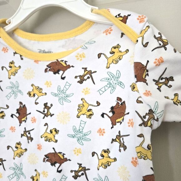 3/$15 Disney Romper Lion King Size 24 M - Picture 2 of 4